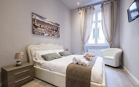 Silver Novella Luxury Apartment - Centro Storico